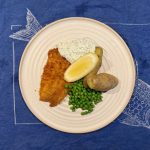 Panerad kolja med kall dillsås